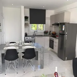  Apartment Georgianno Sea